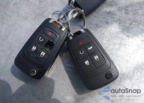 2018 Chevrolet Impala 1Lt from USA, damaged, VIN 2G1105S3XJ9177177